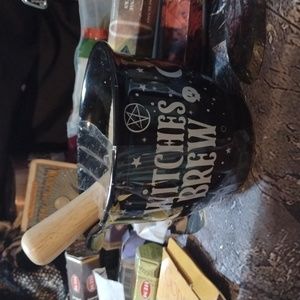 Wicked by Ciroa Witches Brew Stoneware Mortar and Pestle set Wicca